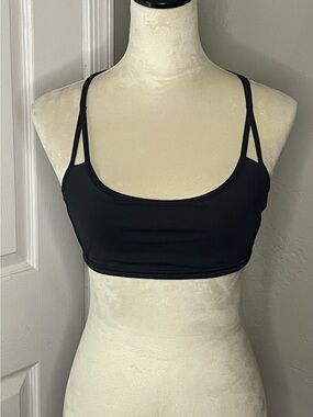 lululemon athletica Black Double-Strap Scoop Sports Bra